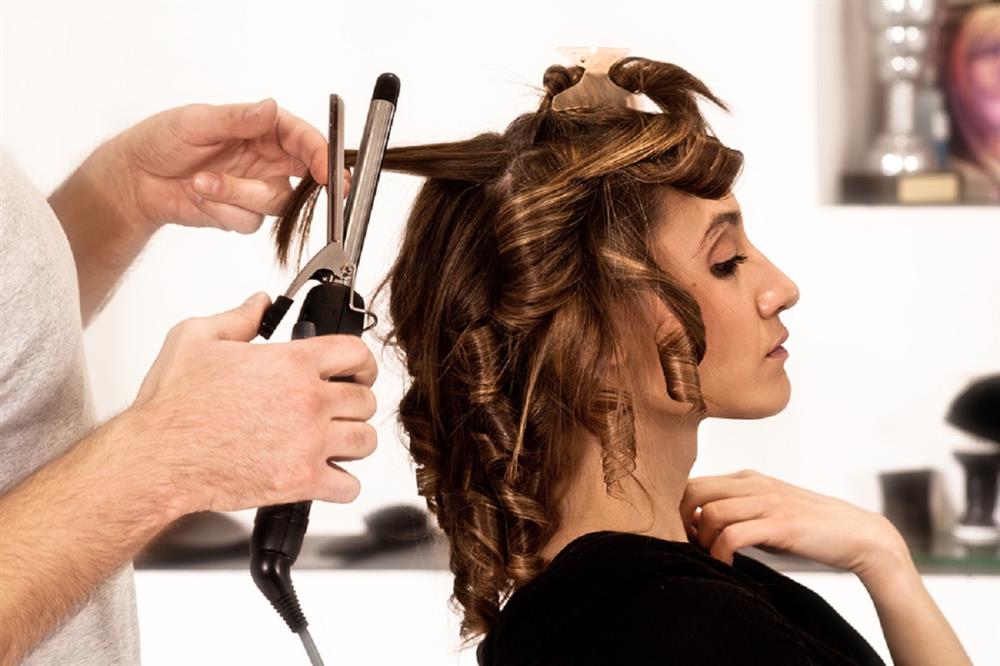 free-vtct-certificate-in-women-s-hairdressing-courses-level-2-in-london